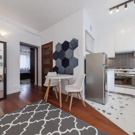 Papaya Old Town - Vibrant Cultural Center * Warsaw